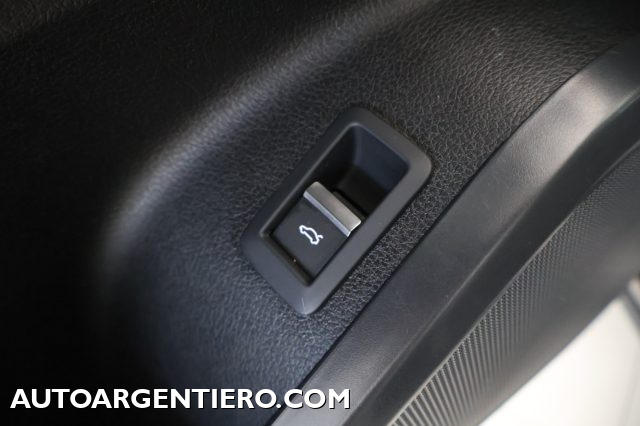 AUDI Q5 usata, con Chiusura centralizzata