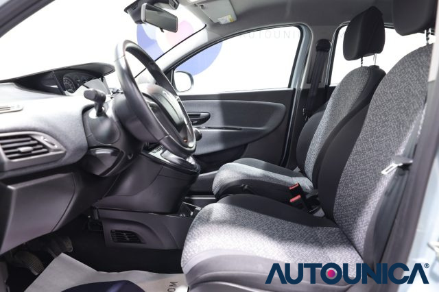 LANCIA Ypsilon usata, con Specchietti laterali elettrici