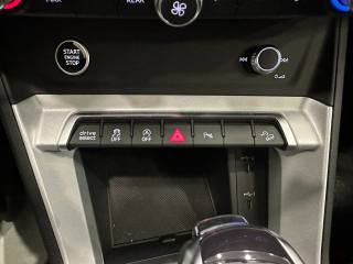 AUDI Q3 usata, con Autoradio digitale