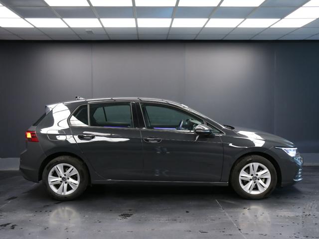 VOLKSWAGEN Golf usata, con Autoradio