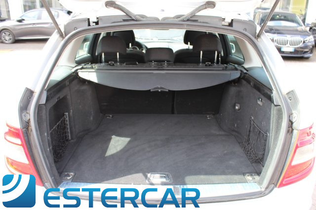 MERCEDES-BENZ C 250 usata, con Park Distance Control
