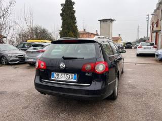 VOLKSWAGEN Passat usata, con Airbag Passeggero