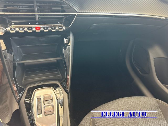 PEUGEOT 208 usata, con Autoradio digitale