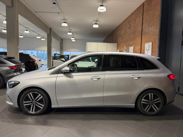 MERCEDES-BENZ B 180 usata, con Autoradio