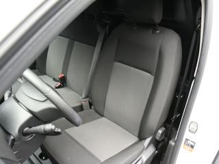 PEUGEOT Expert usata, con Park Distance Control