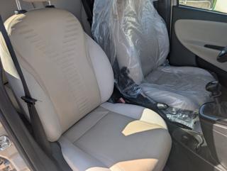LANCIA Ypsilon usata, con Autoradio