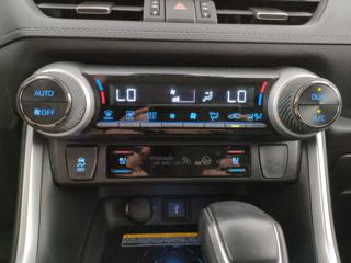 TOYOTA RAV 4 usata, con Sedile posteriore sdoppiato