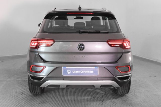 VOLKSWAGEN T-Roc usata, con Autoradio