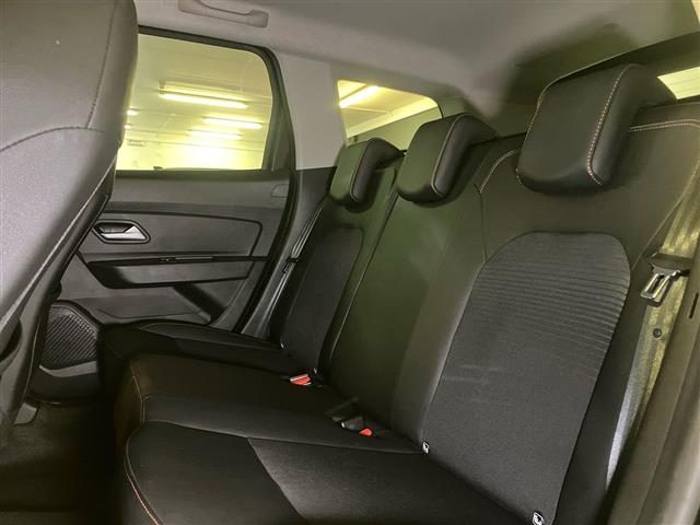 DACIA Duster usata, con Sensori di parcheggio posteriori