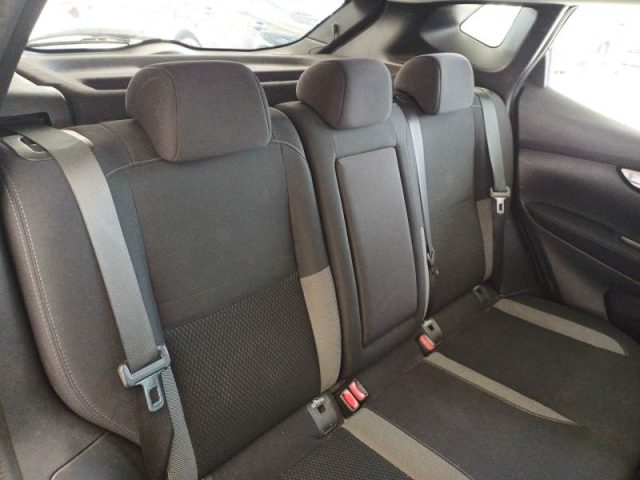 NISSAN Qashqai usata, con Controllo trazione