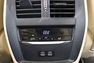 BMW 320 usata, con Bluetooth