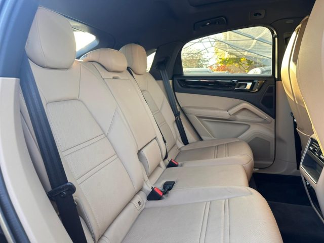 PORSCHE Cayenne usata, con ESP