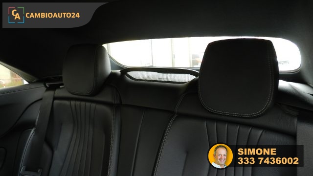MERCEDES-BENZ E 220 usata 107
