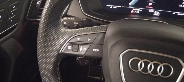 AUDI Q5 usata, con Airbag testa