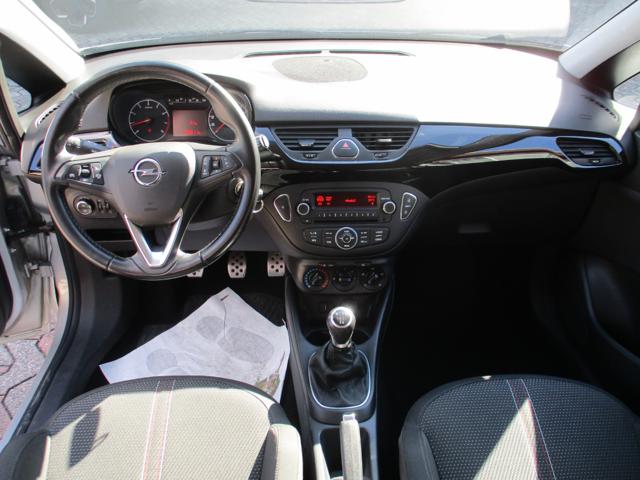 OPEL Corsa usata, con ESP