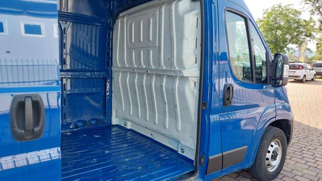 FIAT Ducato usata, con Monitoraggio pressione pneumatici