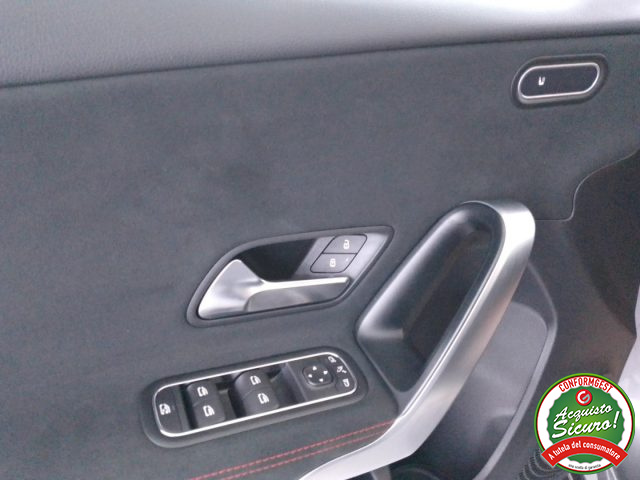 MERCEDES-BENZ A 180 usata, con Sistema di navigazione