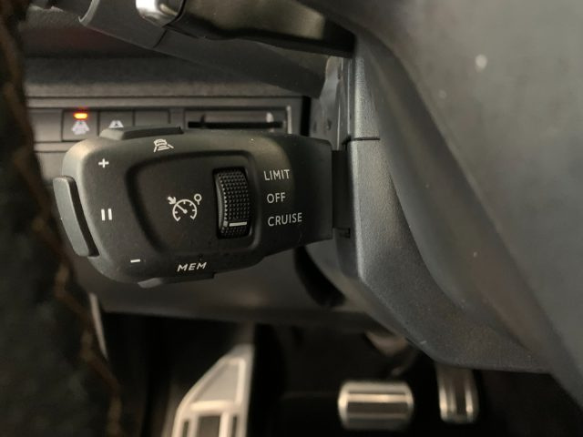 PEUGEOT 3008 usata, con Isofix