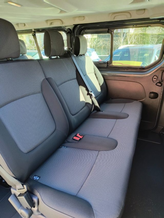 NISSAN Primastar usata, con Riconoscimento dei segnali stradali