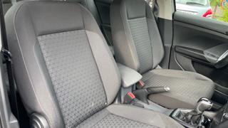 VOLKSWAGEN T-Cross usata, con Controllo automatico clima