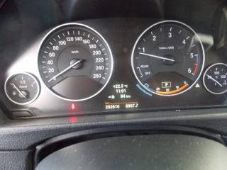 BMW 320 usata, con USB