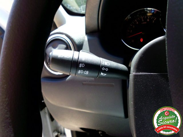 DACIA Duster usata, con Touch screen