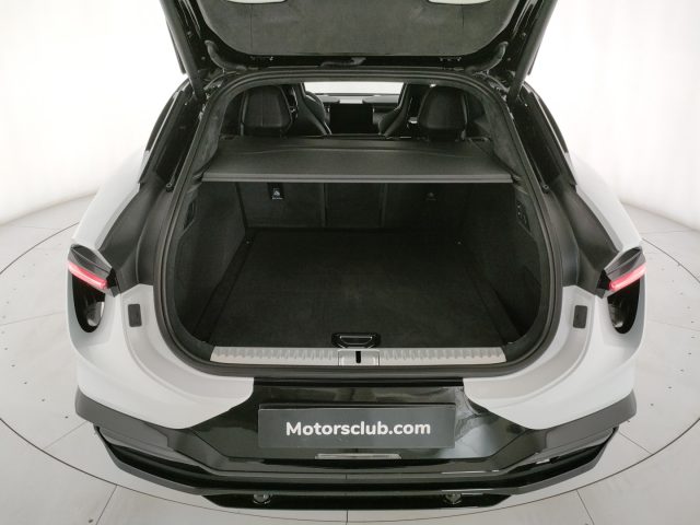 LOTUS Eletre usata, con Autoradio digitale