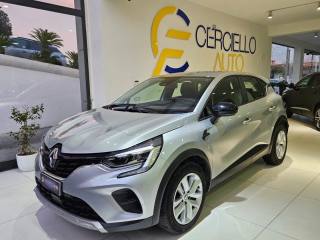 RENAULT Captur usata, con Fari LED
