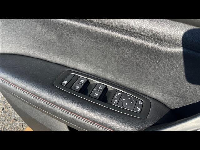 RENAULT Megane usata, con Sedili sportivi