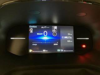 RENAULT Captur usata, con Bracciolo