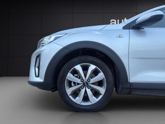 KIA Stonic usata, con Sensori di parcheggio posteriori