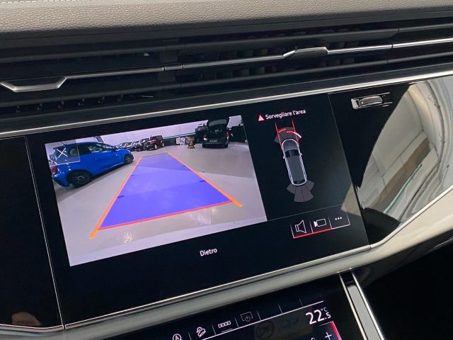 AUDI Q8 usata, con Climatizzatore