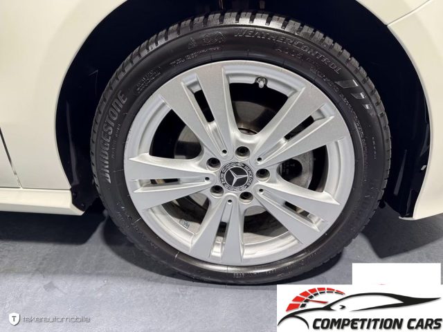 MERCEDES-BENZ A 180 usata, con Sensore di luce