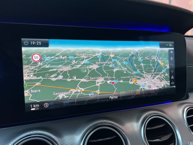 MERCEDES-BENZ E 220 usata, con Climatizzatore