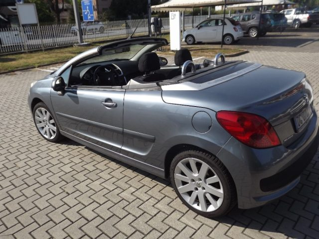PEUGEOT 207 usata, con Airbag Passeggero