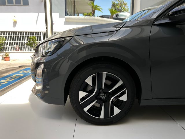 PEUGEOT 208 usata, con Volante in pelle