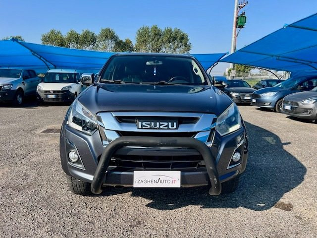 ISUZU D-Max usata, con Vivavoce