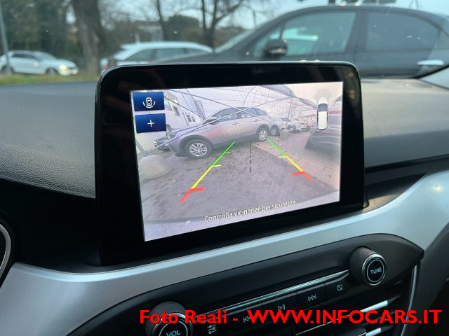 FORD Focus usata, con Servosterzo