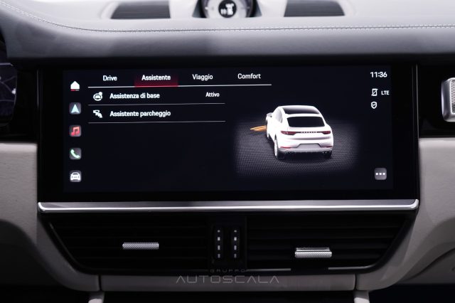 PORSCHE Cayenne usata, con Autoradio digitale