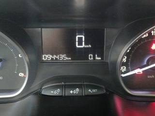 PEUGEOT 208 usata, con Servosterzo