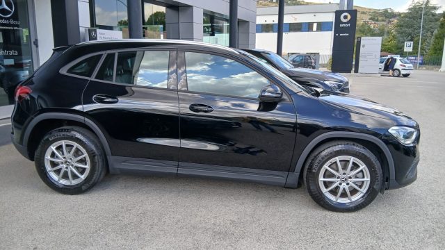 MERCEDES-BENZ GLA 180 usata, con Airbag laterali