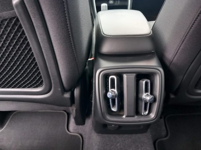 VOLVO XC40 usata, con Specchietti laterali elettrici