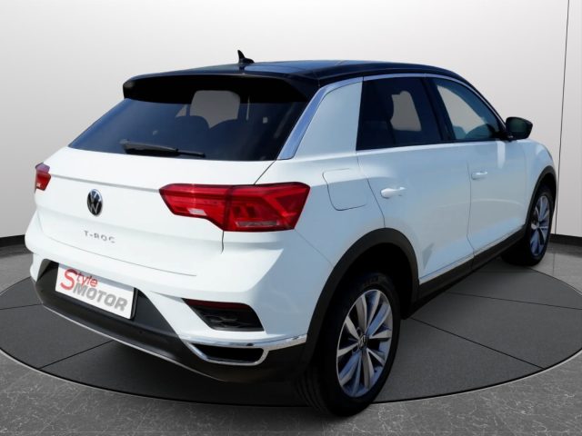 VOLKSWAGEN T-Roc usata, con Specchietti laterali elettrici