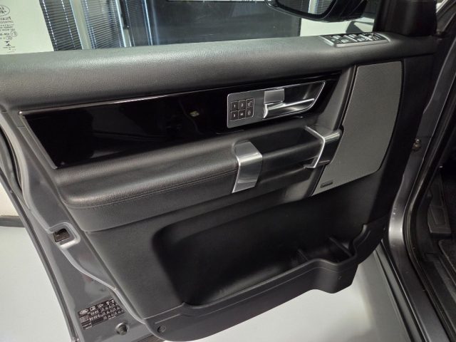 LAND ROVER Discovery usata, con Controllo vocale