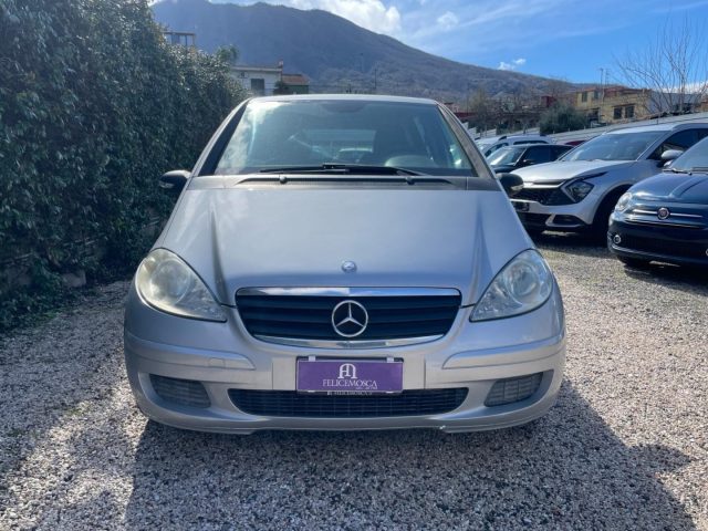 MERCEDES-BENZ A 180 usata, con Climatizzatore