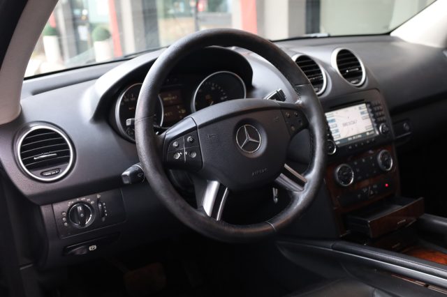 MERCEDES-BENZ ML 280 usata, con Sistema di navigazione