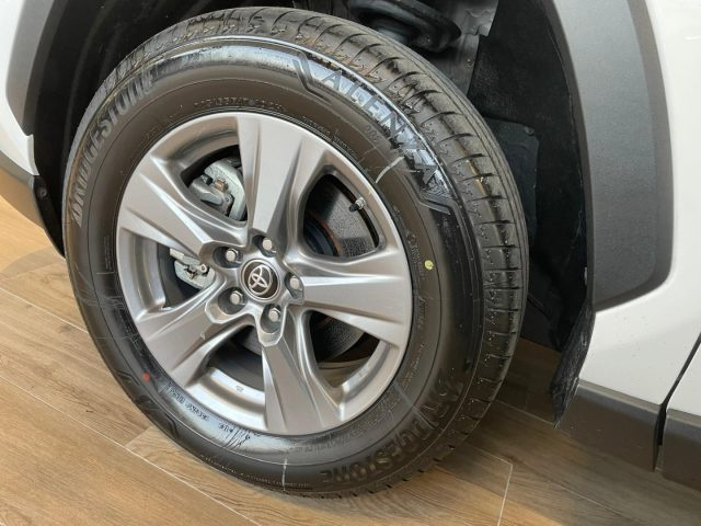 TOYOTA RAV 4 usata, con Sistema di navigazione