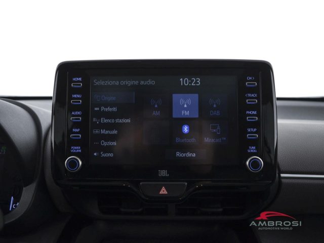 TOYOTA Yaris Cross usata 14