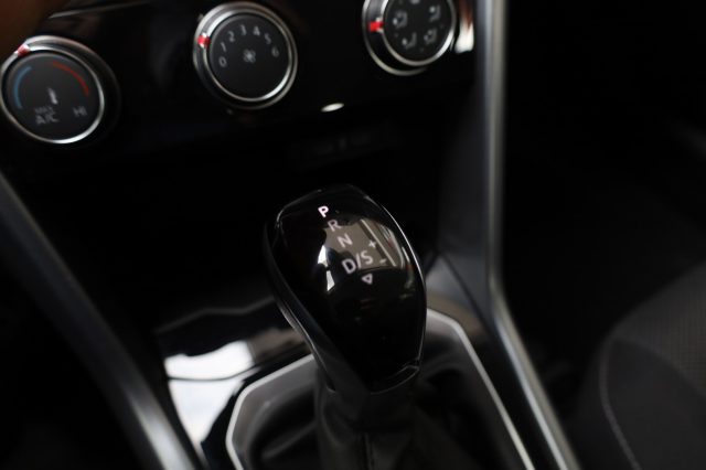 VOLKSWAGEN T-Roc usata 74