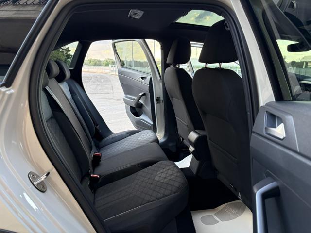 VOLKSWAGEN Taigo usata, con Controllo automatico clima